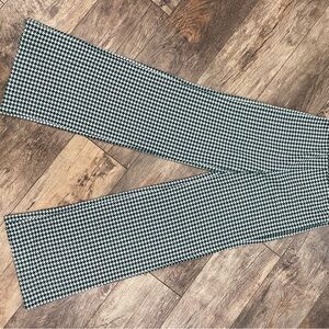 JCPenney Green and White Houndstooth Pants